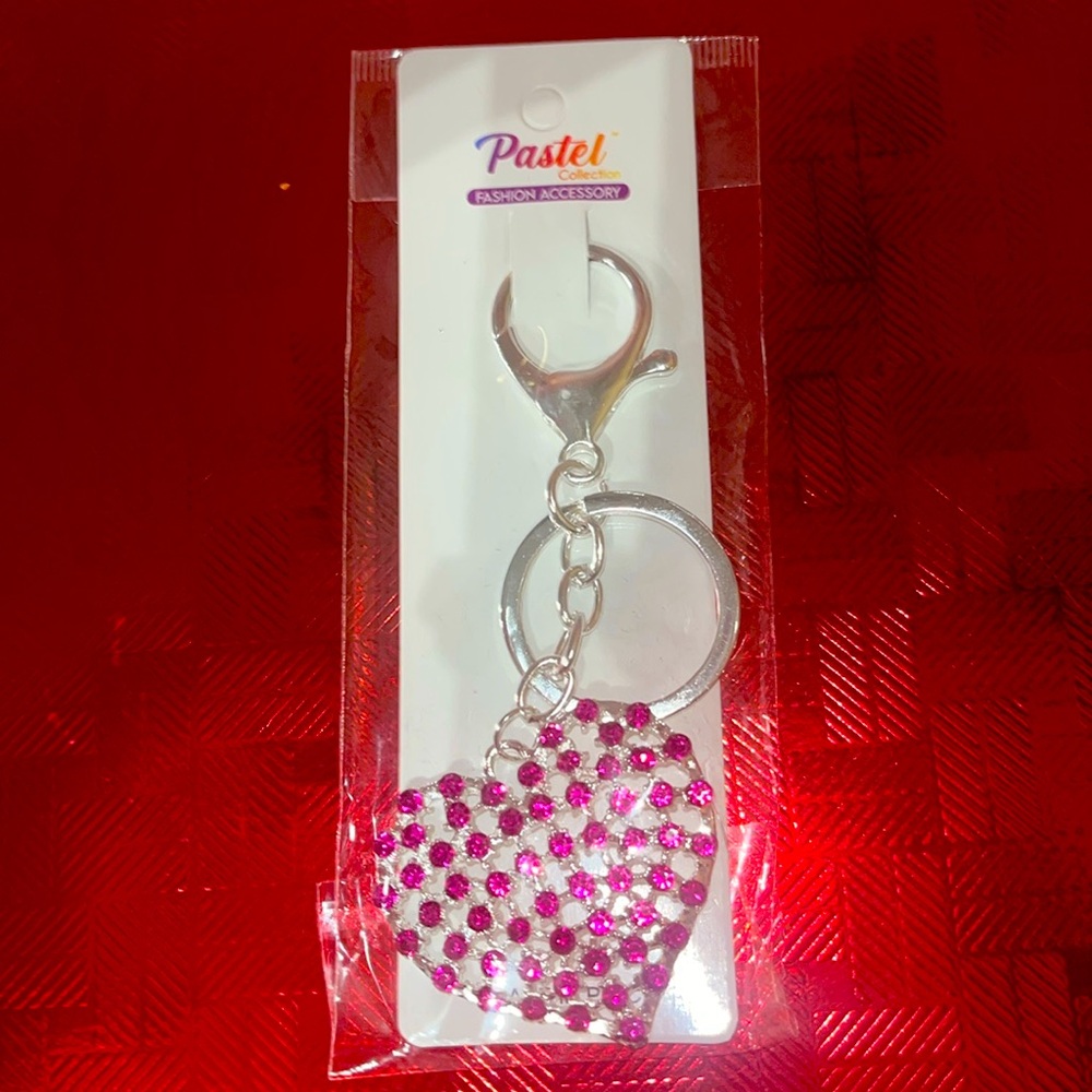 HEART BAG CHARM/ KEYCHAIN